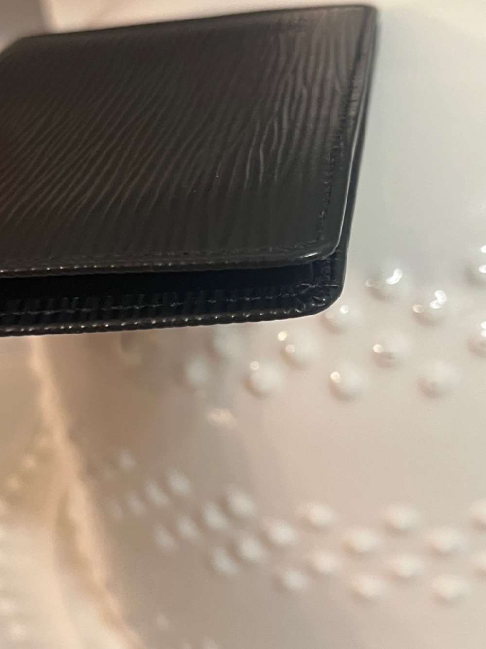 Louis Vuitton Black Epi Leather Card/ID Holder - Picture 9 of 10